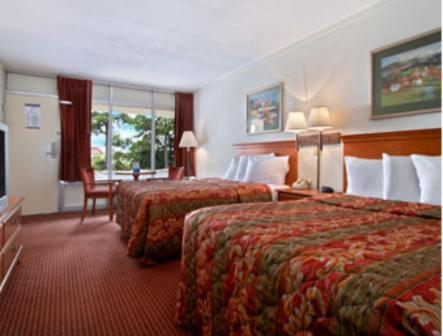 Garden Inn Fredricksburg South Fredericksburg Room photo